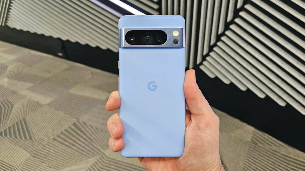 Google Pixel 9 Pro look